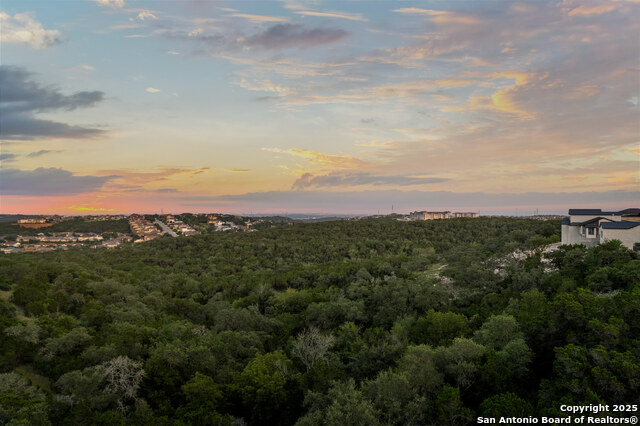Image 8 of 64 For 8514 Terra Mont