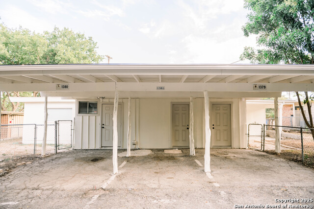 Image 28 of 29 For 1379 Oblate Dr