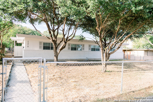 Image 29 of 29 For 1379 Oblate Dr