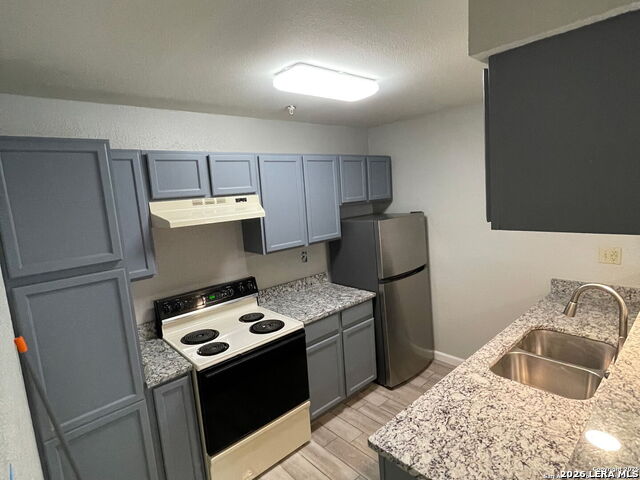 Image 3 of 15 For 10527 Perrin Beitel  106