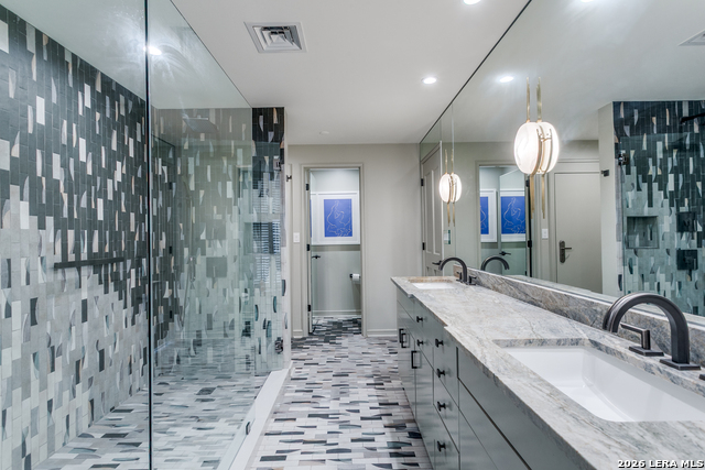 Image 12 of 14 For 200 Patterson  Apt 700a