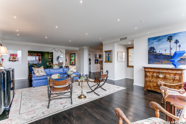 Image 2 of 14 For 200 Patterson  Apt 700a