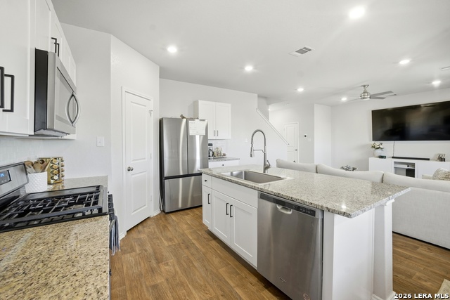 Image 11 of 26 For 4503 Felsite