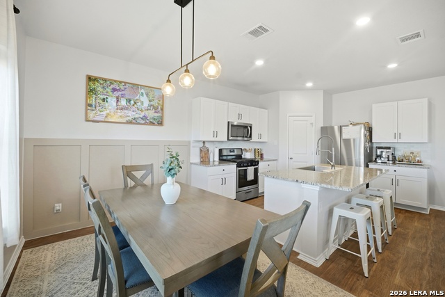 Image 9 of 26 For 4503 Felsite