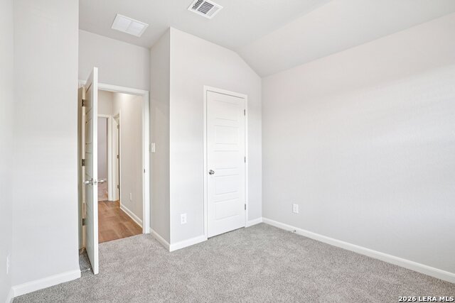 Image 16 of 50 For 9923 Medicine Hat