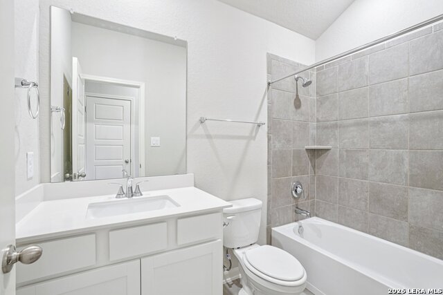 Image 17 of 50 For 9923 Medicine Hat