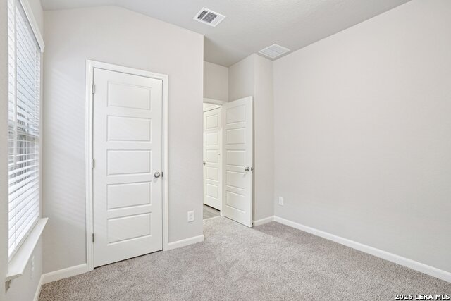 Image 19 of 50 For 9923 Medicine Hat