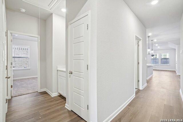 Image 4 of 50 For 9923 Medicine Hat