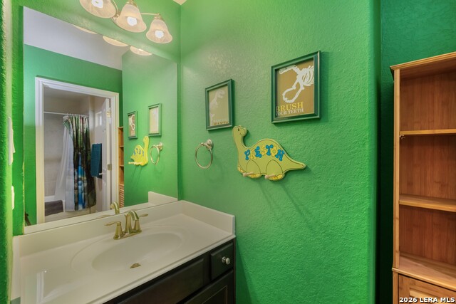 Image 26 of 44 For 11310 White Tip