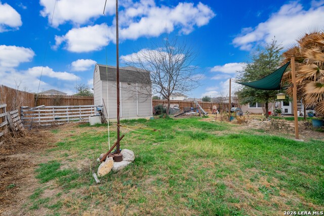 Image 32 of 44 For 11310 White Tip