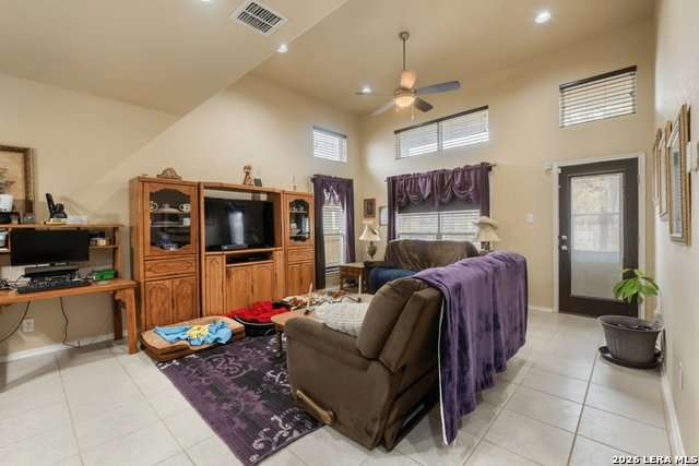 Image 9 of 44 For 11310 White Tip