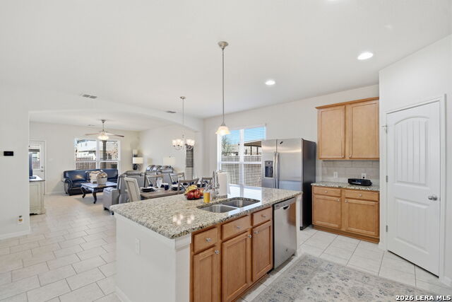 Image 10 of 40 For 756 Morgans  