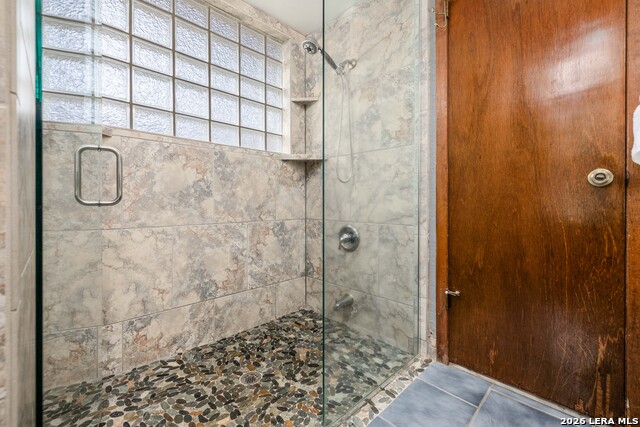 Image 14 of 26 For 3615 Shallow Brook