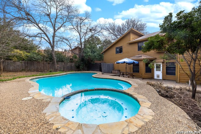 Image 24 of 26 For 3615 Shallow Brook