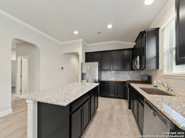 Image 14 of 31 For 12619 Delcia Trl