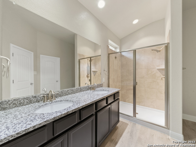 Image 22 of 31 For 12619 Delcia Trl