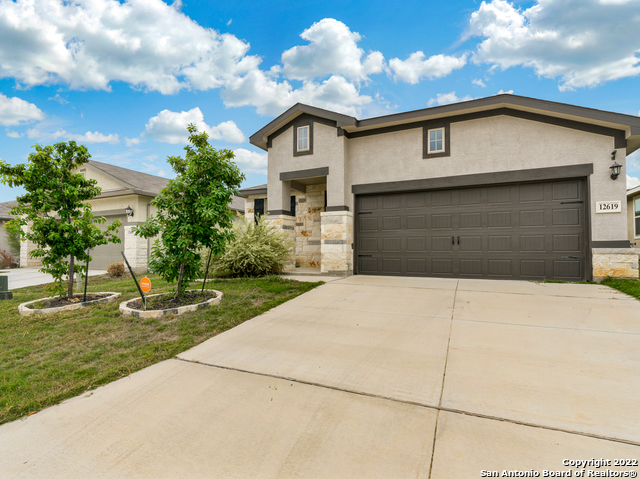 Image 4 of 31 For 12619 Delcia Trl