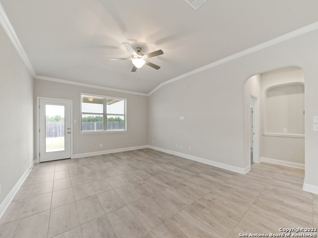 Image 7 of 31 For 12619 Delcia Trl