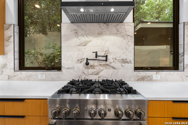 Image 14 of 39 For 119 Grant Ave