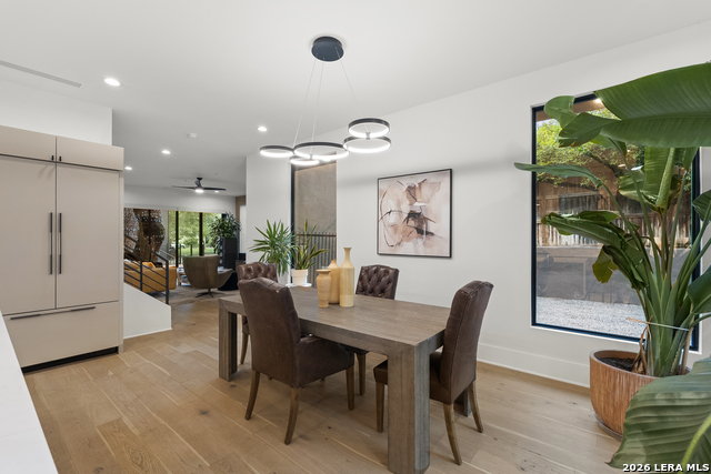 Image 18 of 39 For 119 Grant Ave