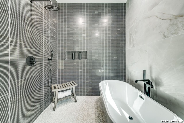 Image 25 of 39 For 119 Grant Ave