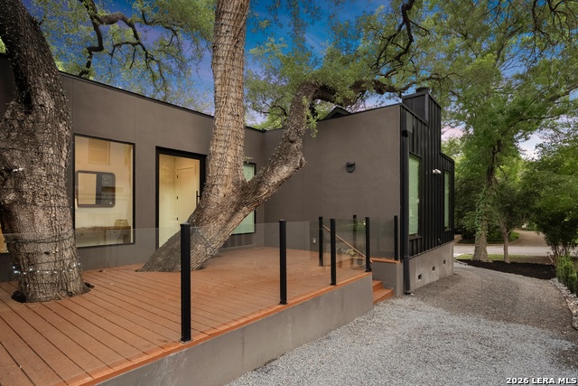 Image 7 of 39 For 119 Grant Ave