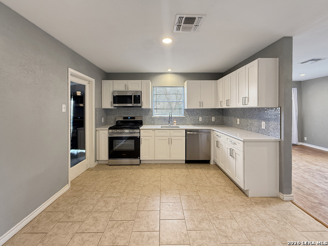 Image 3 of 7 For 114 Shadowlight Terrace