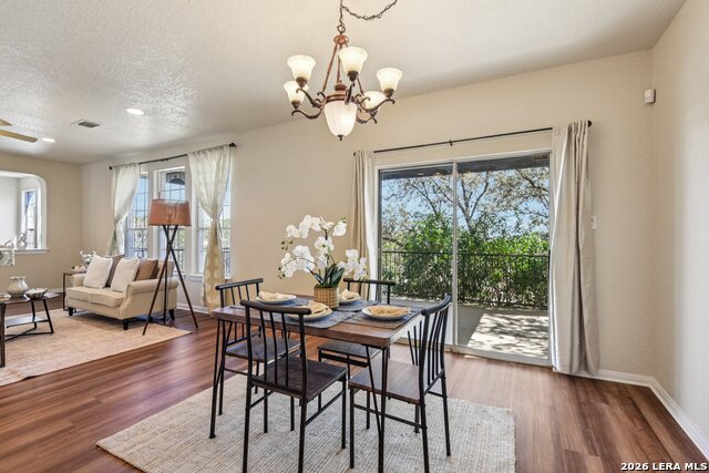 Image 12 of 75 For 530 Mesa Loop