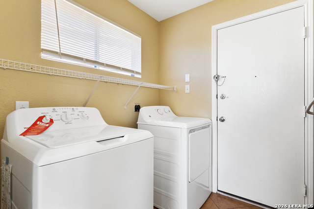 Image 29 of 39 For 11706 Arbor Mesa