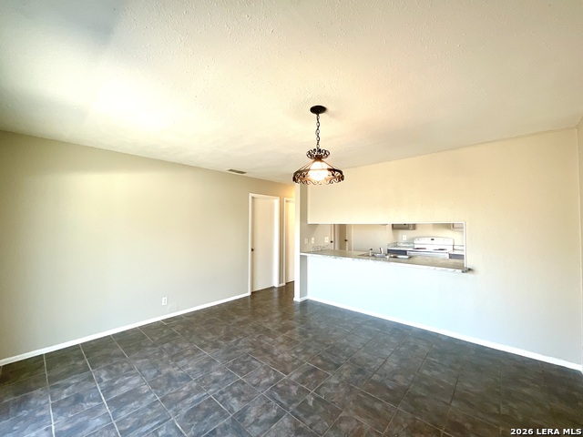 Listing photo id 19 for 6905 Forest Meadow Street