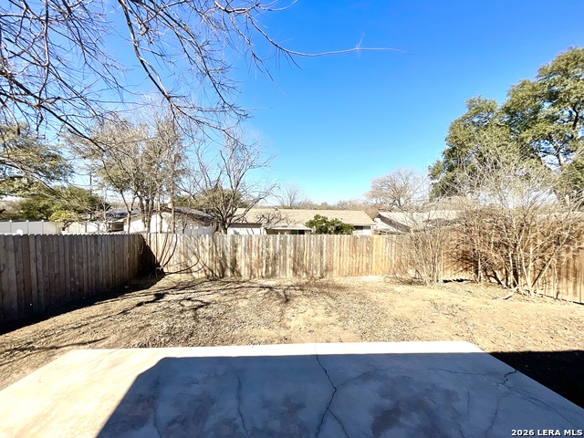 Listing photo id 24 for 6905 Forest Meadow Street