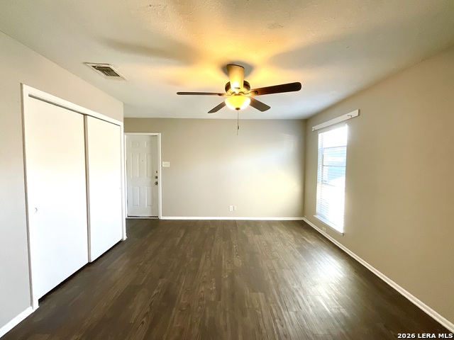 Listing photo id 6 for 6905 Forest Meadow Street