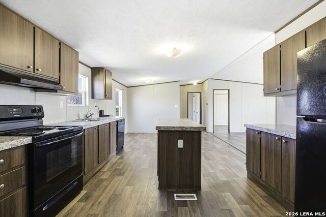 Image 12 of 26 For 393 County Road 5719 W