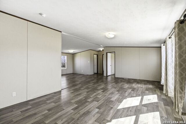 Image 8 of 26 For 393 County Road 5719 W