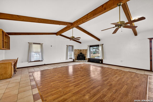 Image 19 of 39 For 421 Coughran