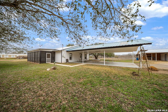 Image 2 of 39 For 421 Coughran