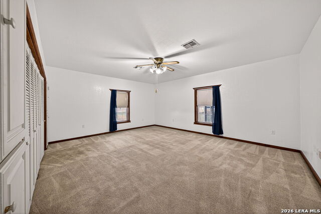 Image 21 of 39 For 421 Coughran