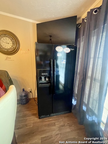 Listing photo id 10 for 1635 Terrell