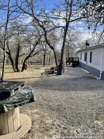 Listing photo id 0 for 1635 Terrell