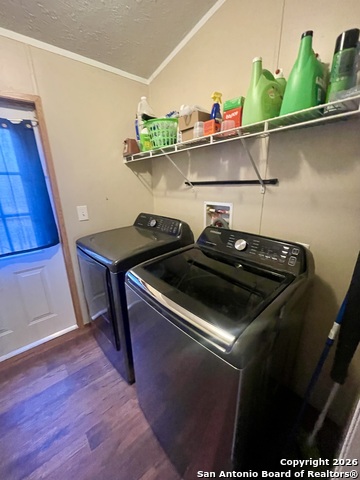 Listing photo id 20 for 1635 Terrell