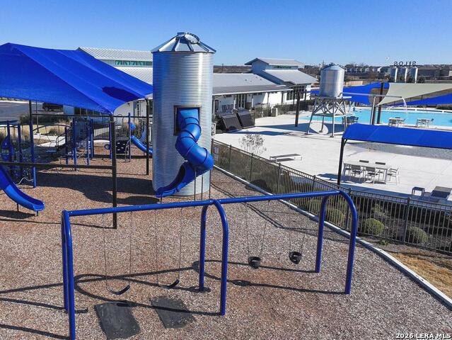 Image 30 of 42 For 6827 Pail Pl