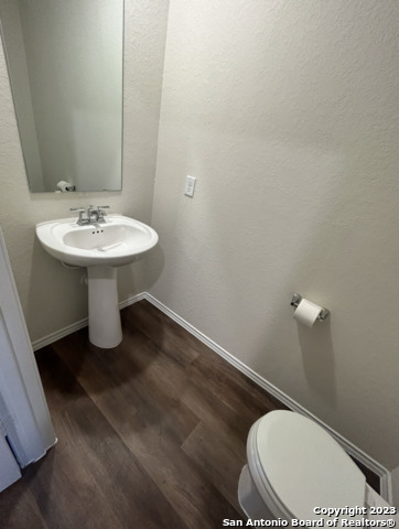 Image 12 of 37 For 13723 Redtail Landing