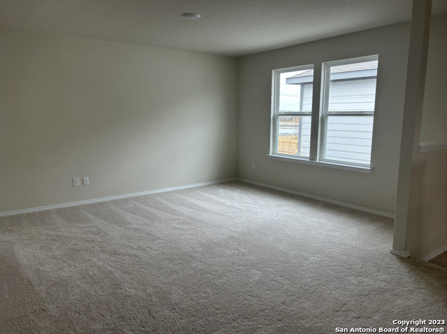 Image 31 of 37 For 13723 Redtail Landing