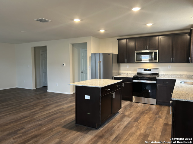 Image 5 of 37 For 13723 Redtail Landing