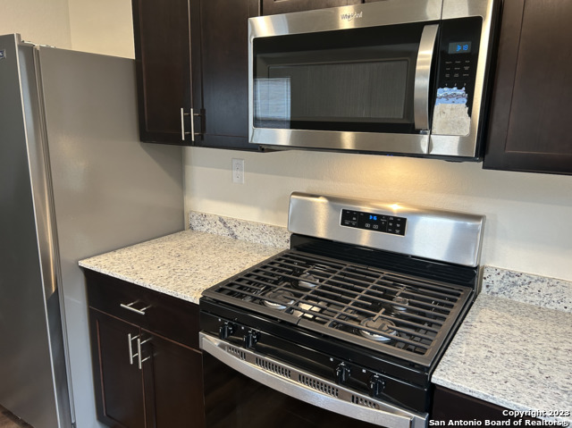 Image 6 of 37 For 13723 Redtail Landing