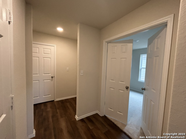 Image 8 of 37 For 13723 Redtail Landing