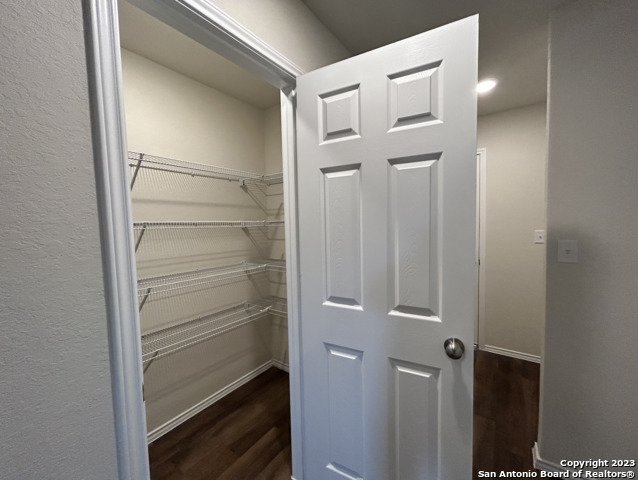 Image 9 of 37 For 13723 Redtail Landing