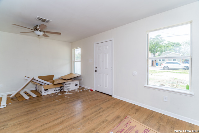 Image 4 of 21 For 610 Virginia  2