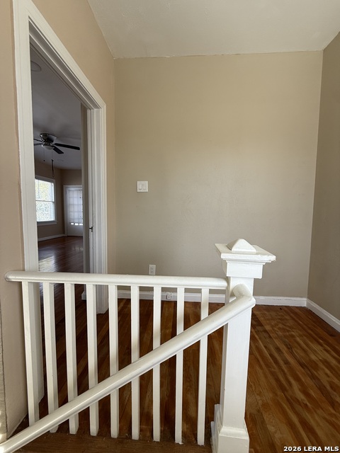 Image 2 of 15 For 530 Gramercy W