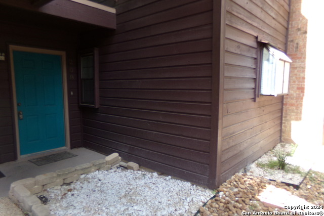 Image 2 of 30 For 4212 Medical  208